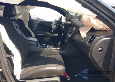 2022 Dodge Charger Scat Pack Widebody z USA, uszkodzony, nr VIN 2C3CDXGJ0NH135446